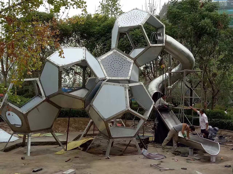 不銹鋼滑梯，不銹鋼滑梯廠家，不銹鋼滑梯工廠